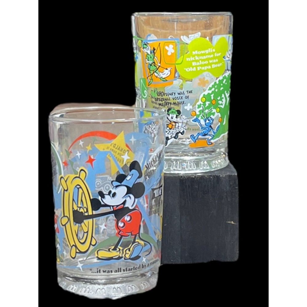 2 McDonald’s Disney World 100 Years of Magic Glass Cup Mickey Duck Goofy